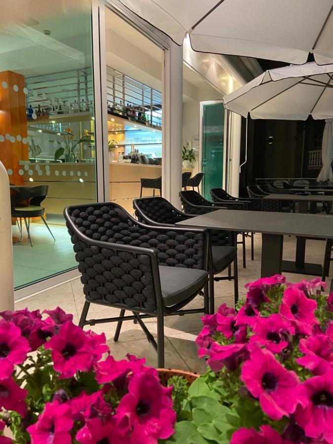 Hotel San Francisco リニャーノ・サッビアドーロ エクステリア 写真